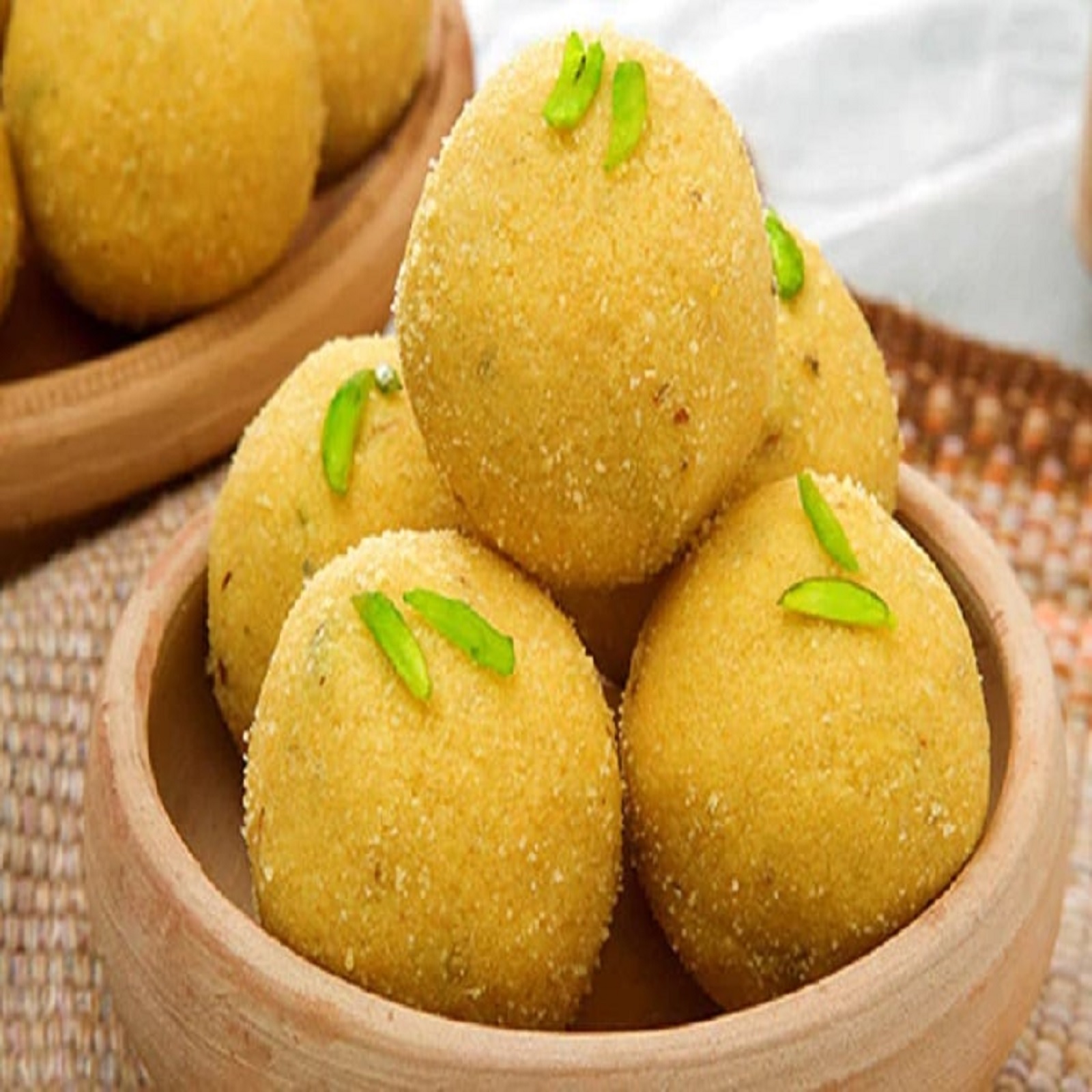 besan laddu bhog